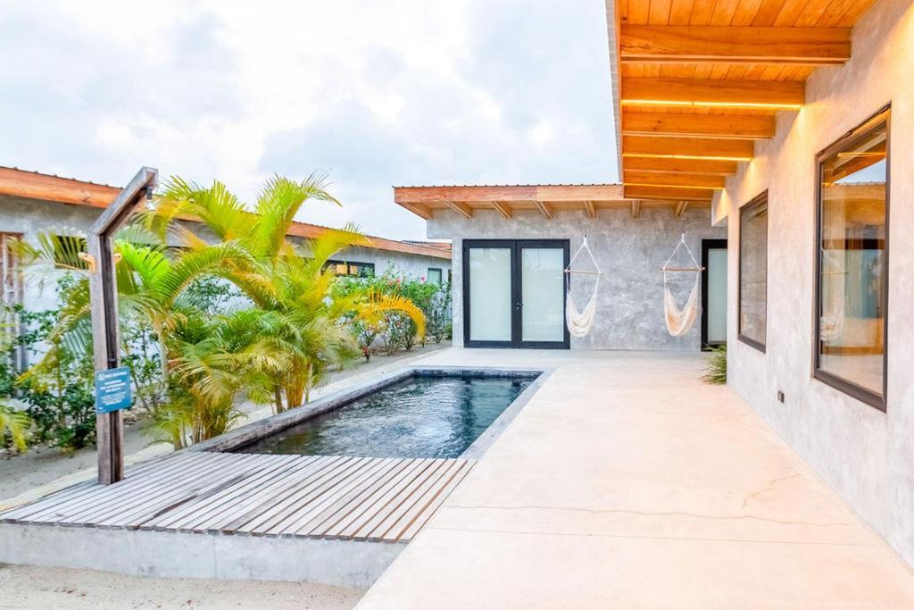 Villa Seabird Luxury Dwellings Placencia Exterior foto